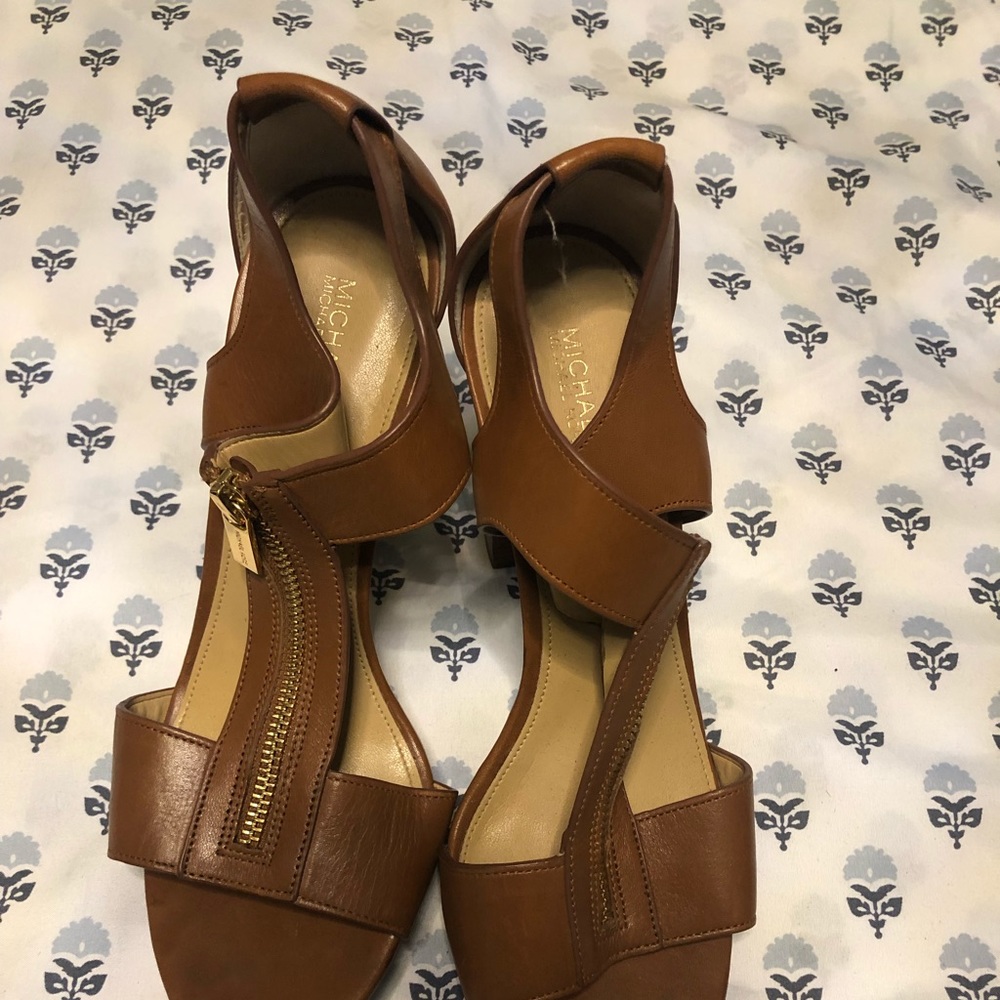 Mk shoes